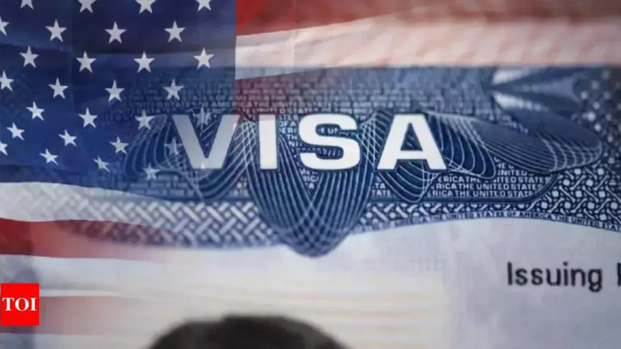 Rajkotupdates.News : America Granted Work Permits for Indian Spouses of H-1B Visa Holders